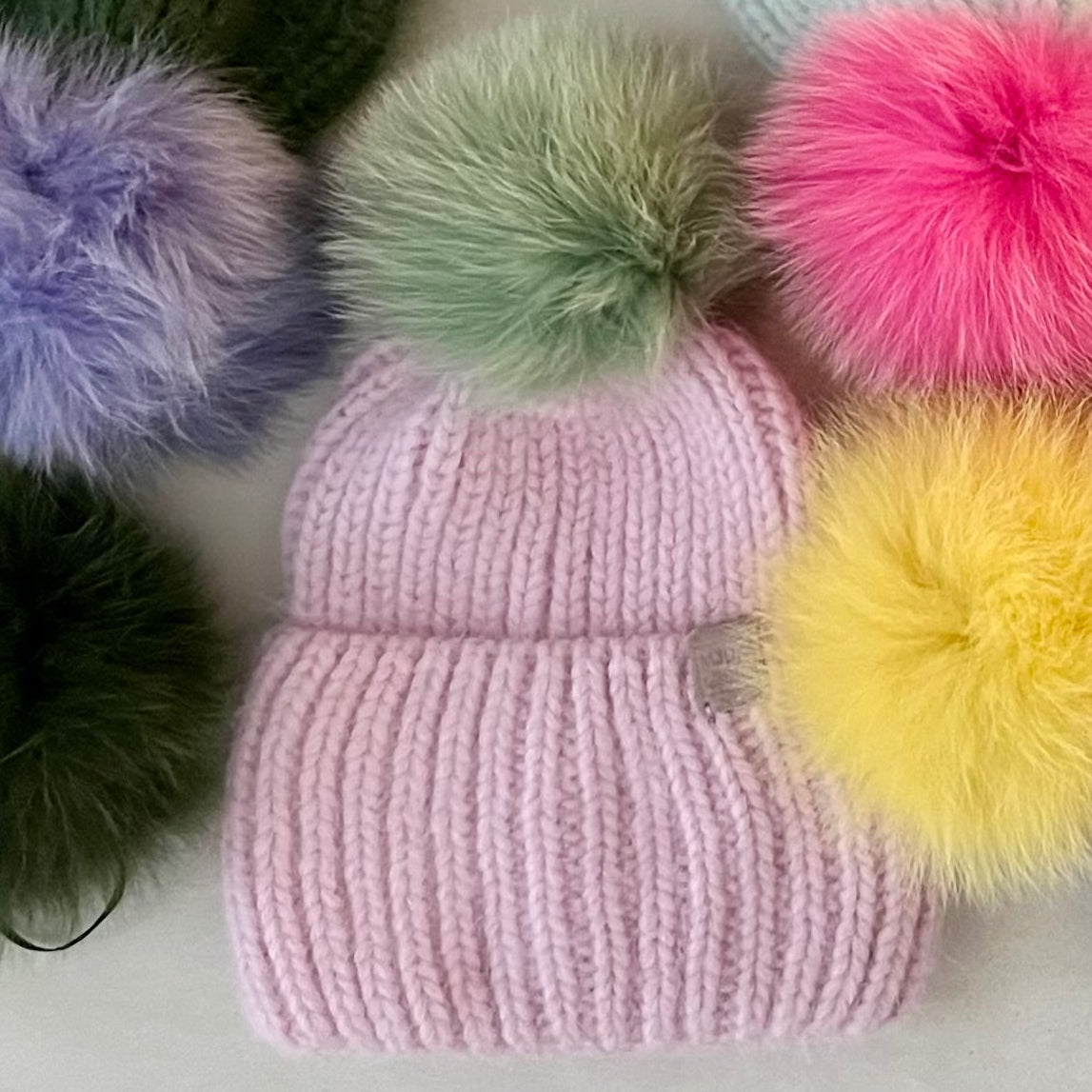 MJÚK handknit beanie
