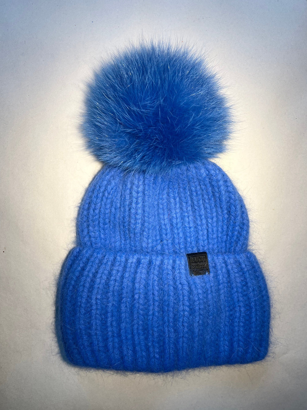 MJÚK handknit beanie