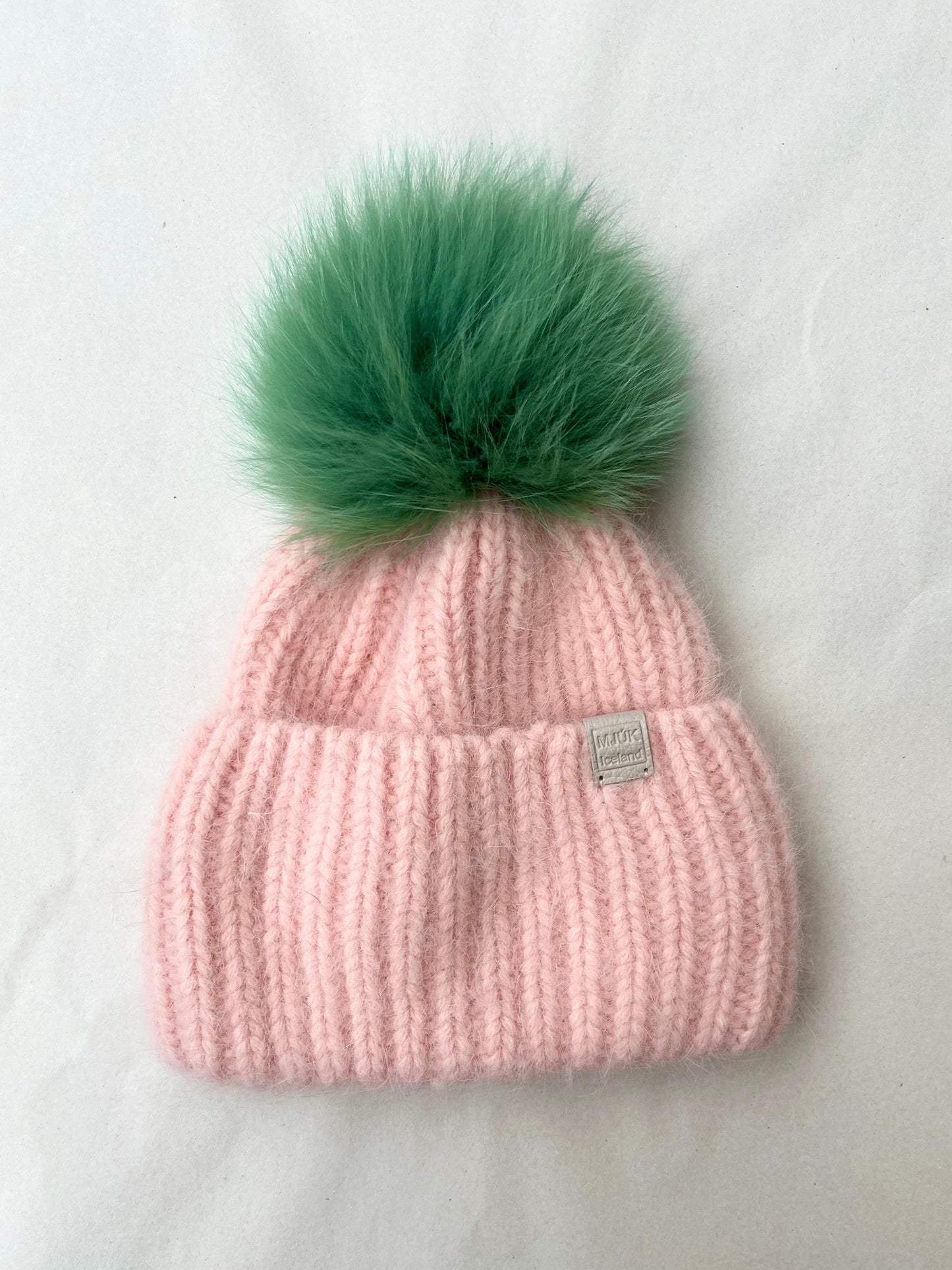 MJÚK handknit beanie