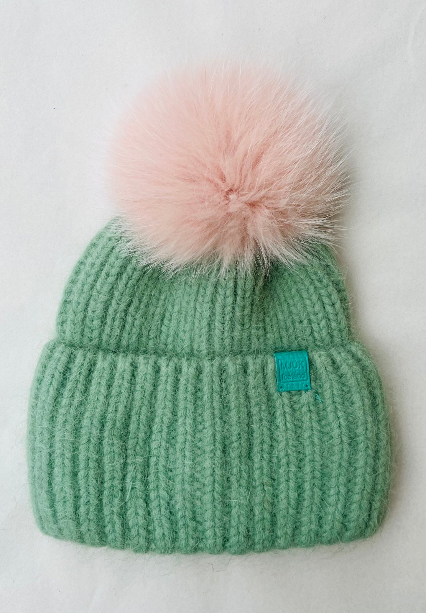 MJÚK handknit beanie