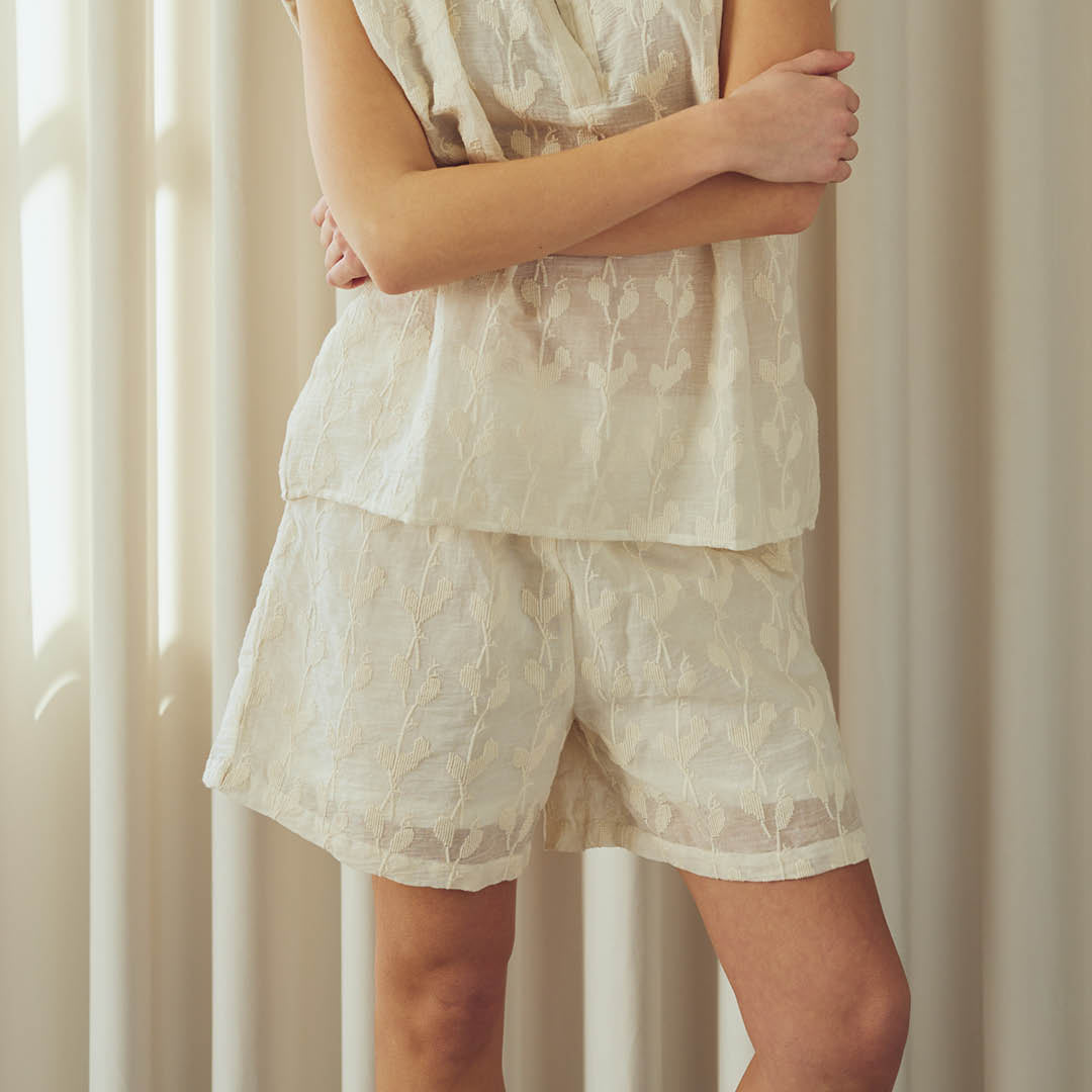 Woven flower shorts, GOTS