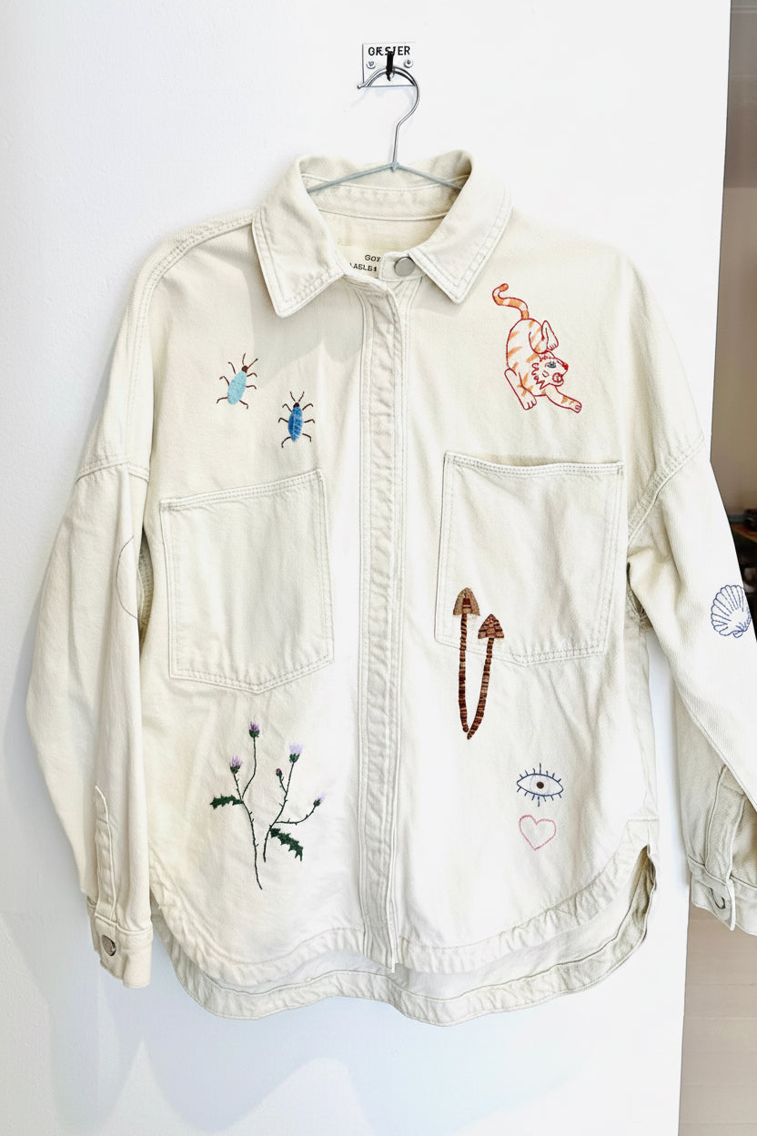 Råhvid unika overshirt råhvid med håndbroderier