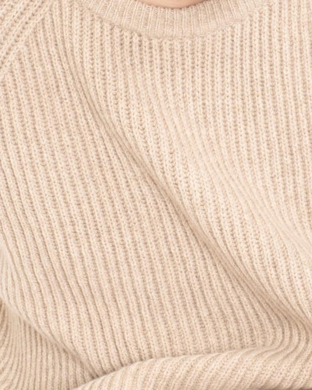 Closeup recycled cashmere rib knit raglan sweater Helmers Magasin