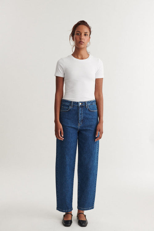 Barrel jeans Ea mid blue, GOTS