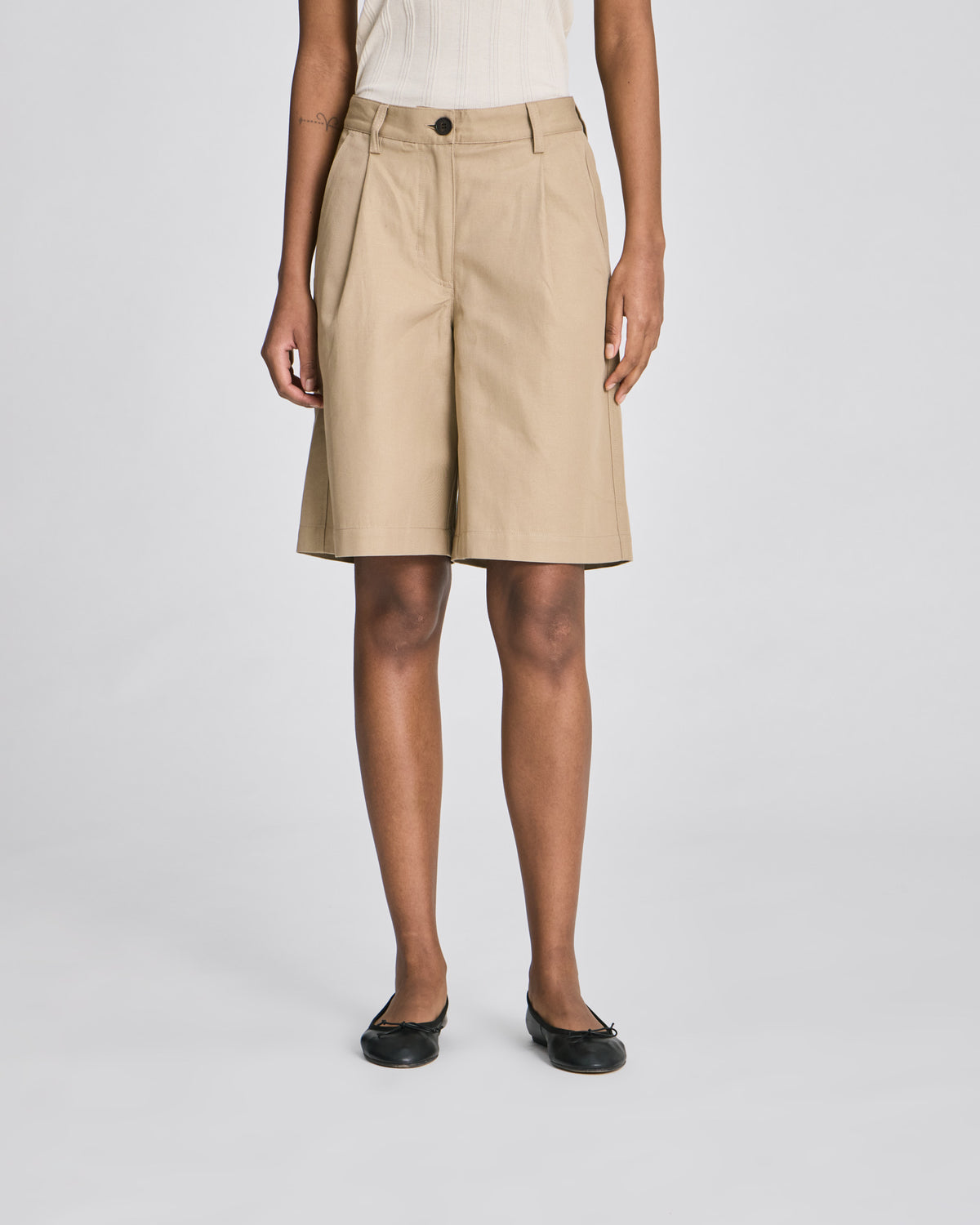 Twill shorts med læg i hør/bomuld