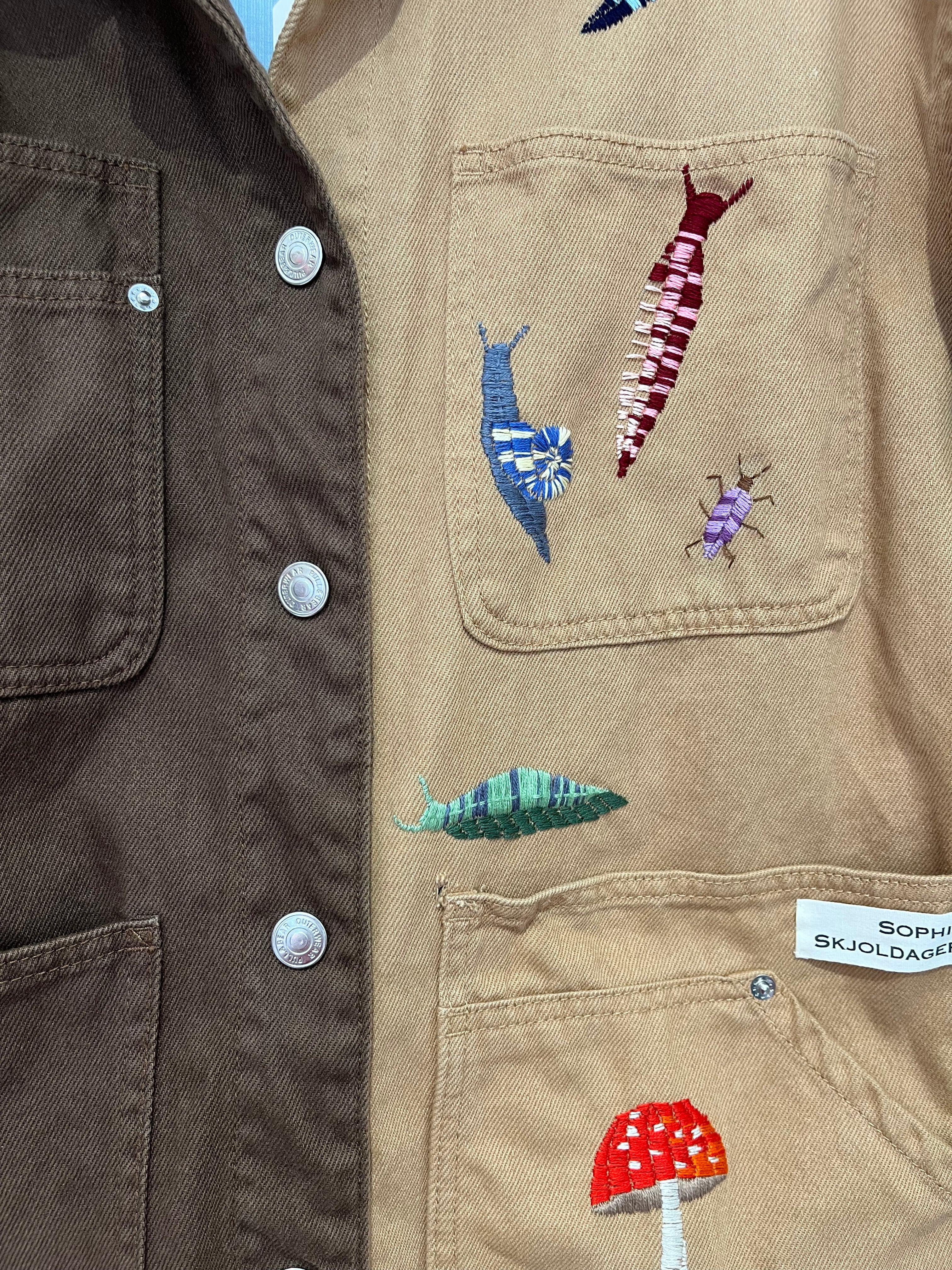 Duo-brun unika overshirt med håndbroderier