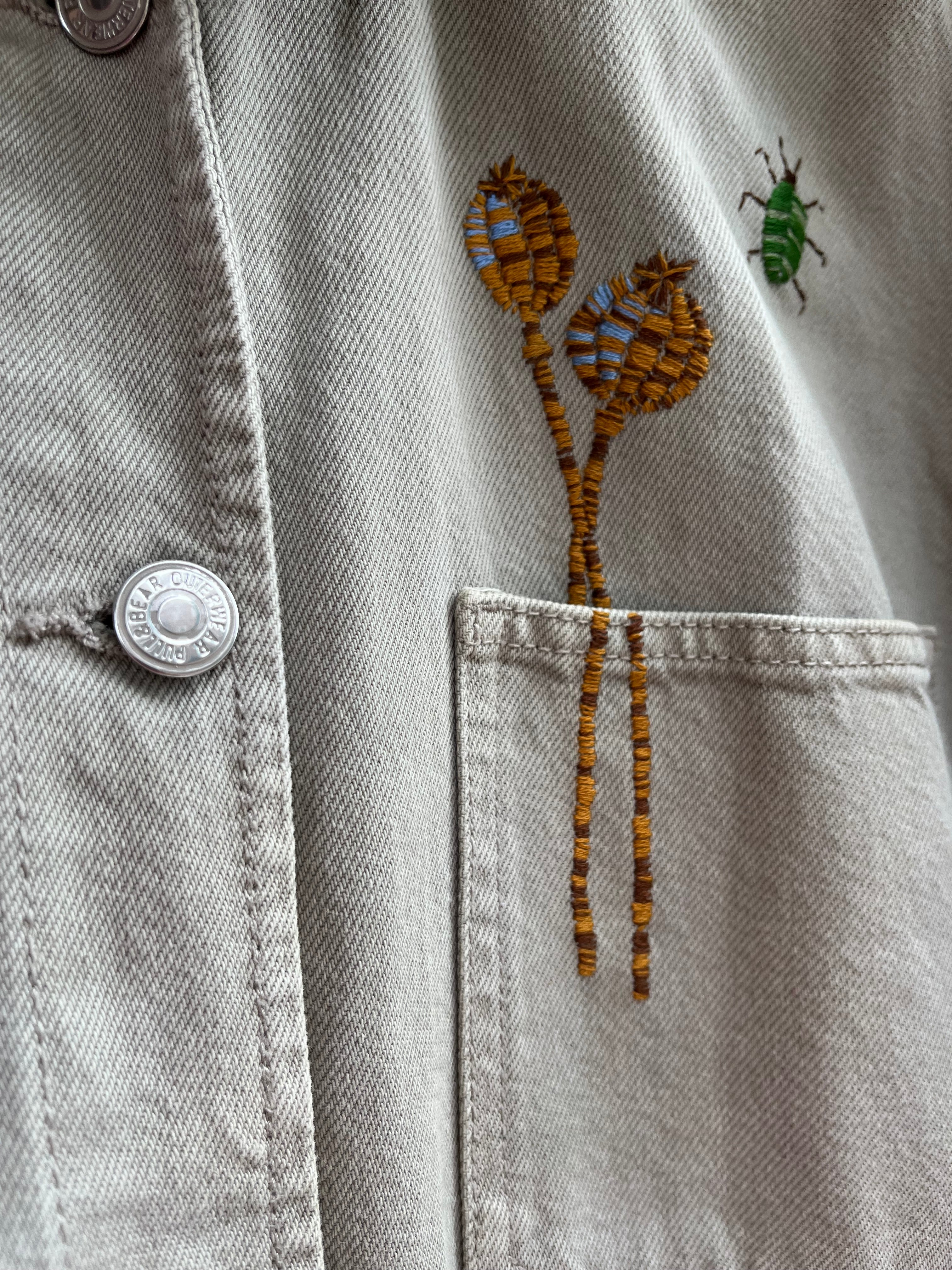 Råhvid unika overshirt lys khaki med håndbroderier