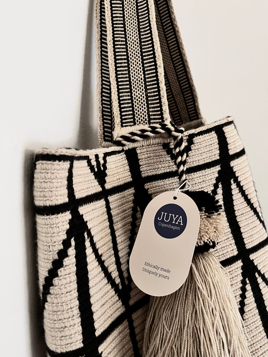 Wayuu unika taske - greige/black