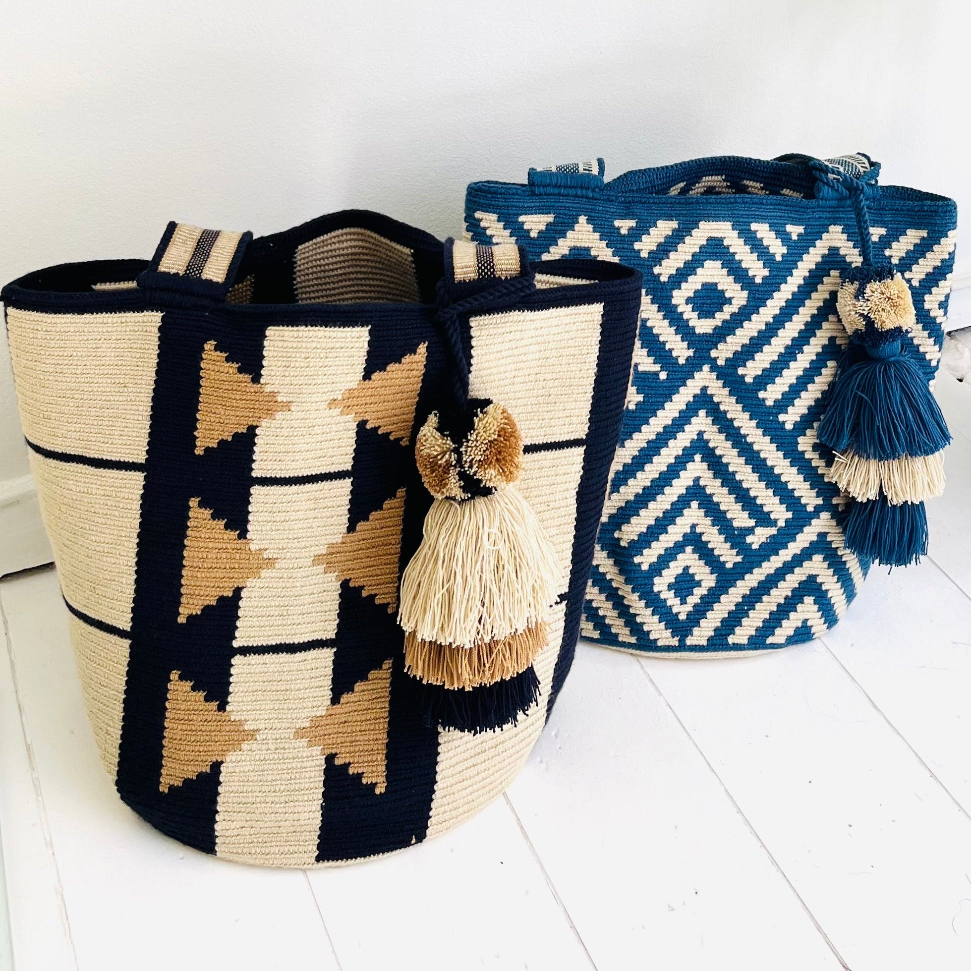 Wayuu unika taske - stor - dark navy/beige/cream