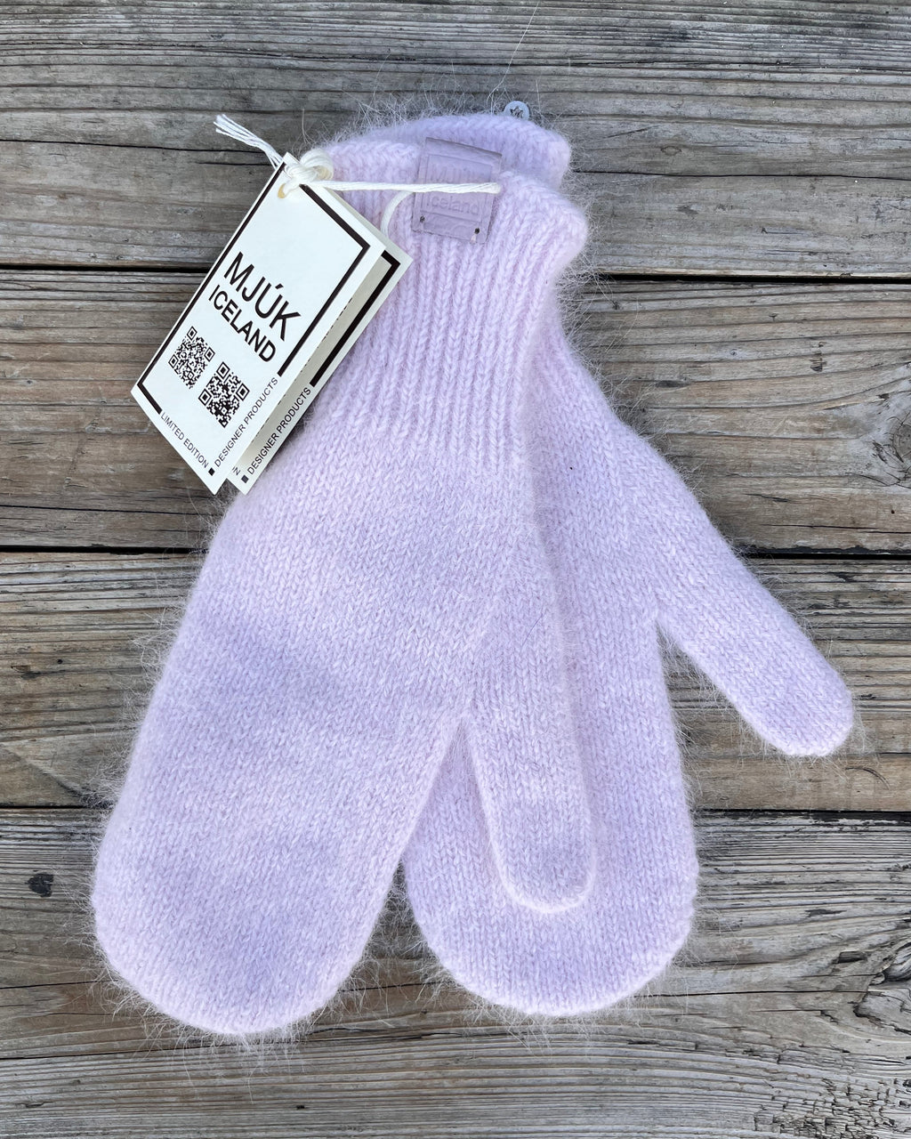 Mjuk Iceland mittens lilac blush Helmers Magasin