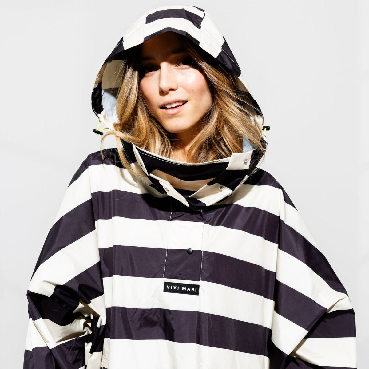 Recycled Rain Poncho - stripe black/sand