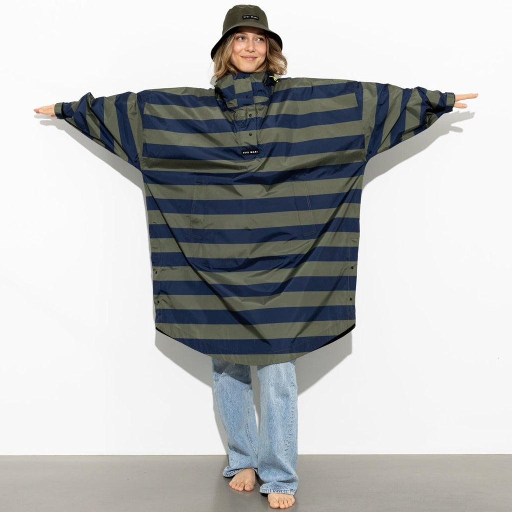 Recycled Rain Poncho - stripe olive/navy