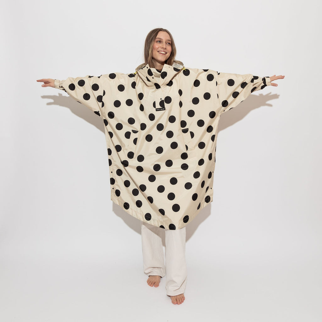 Recycled Rain Poncho - dots black/sand