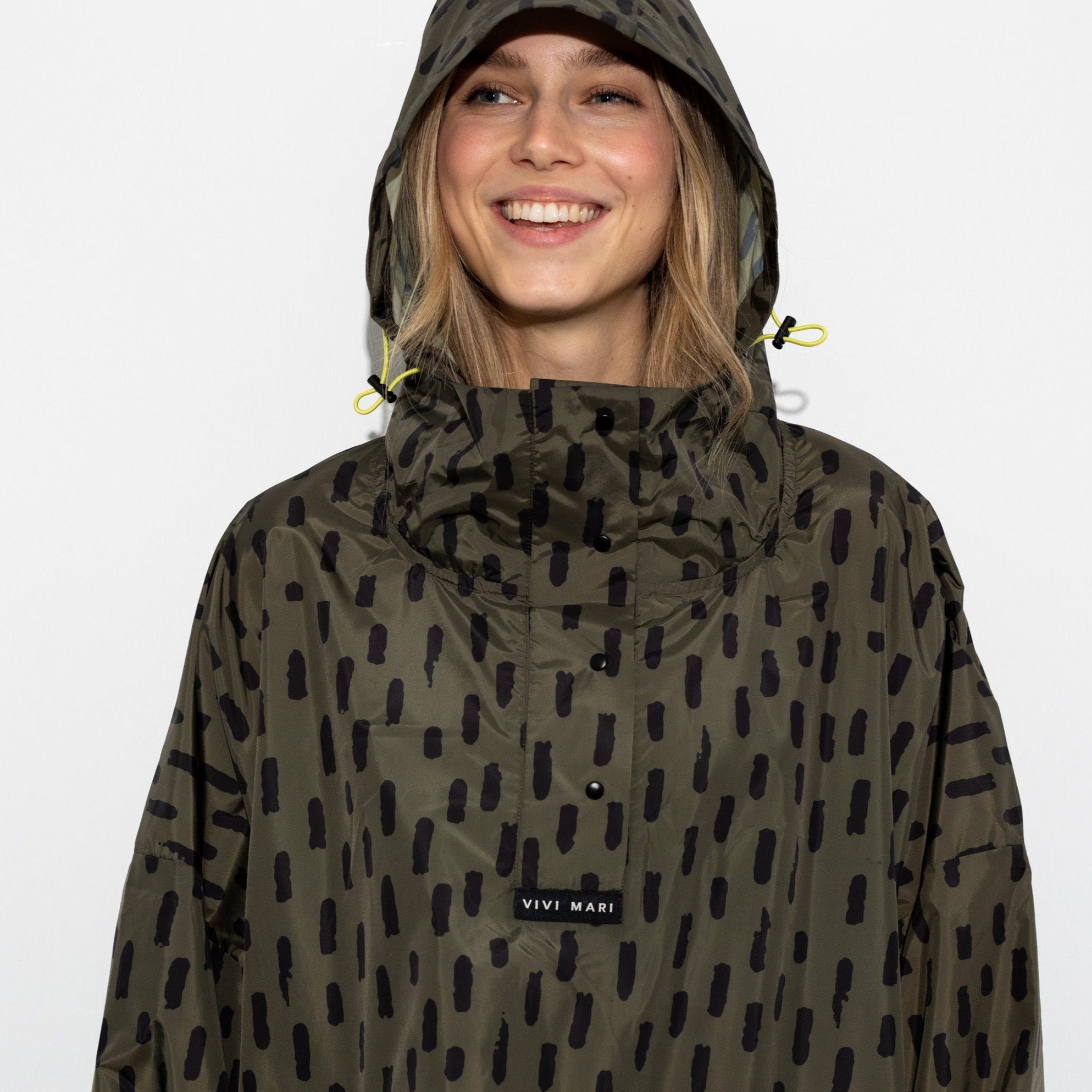 Recycled Rain Poncho - drops black olive