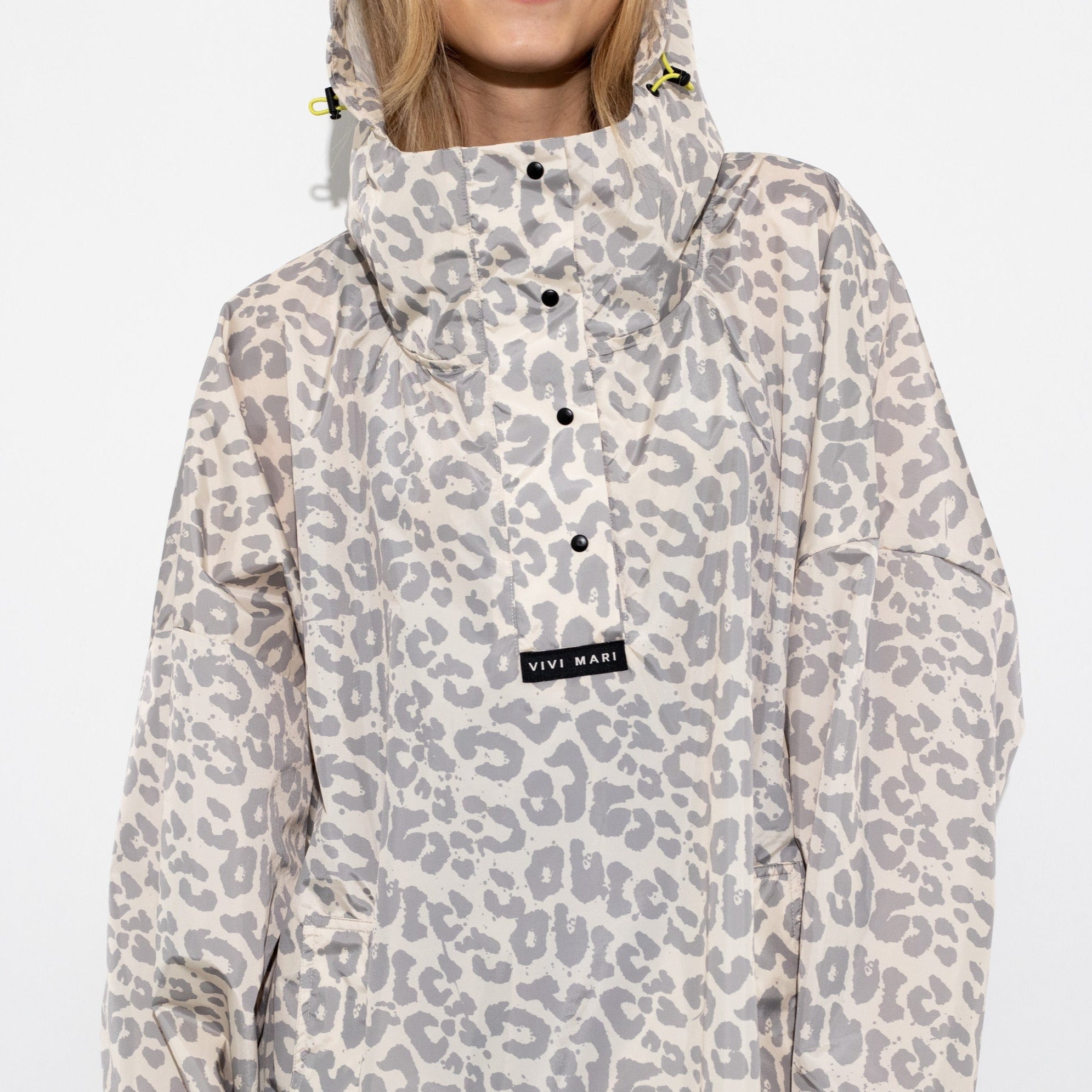 Recycled Rain Poncho - leo grey/sand