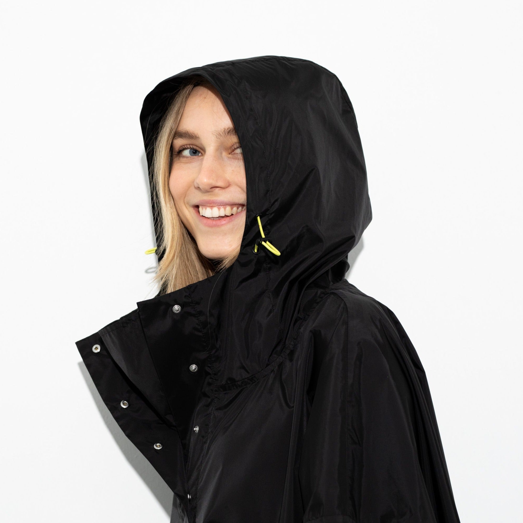 Recycled Rain Poncho - drops black olive