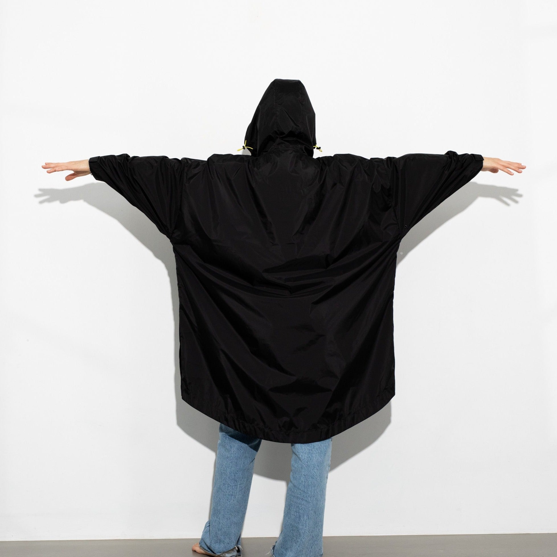 Recycled Rain Poncho - drops black olive