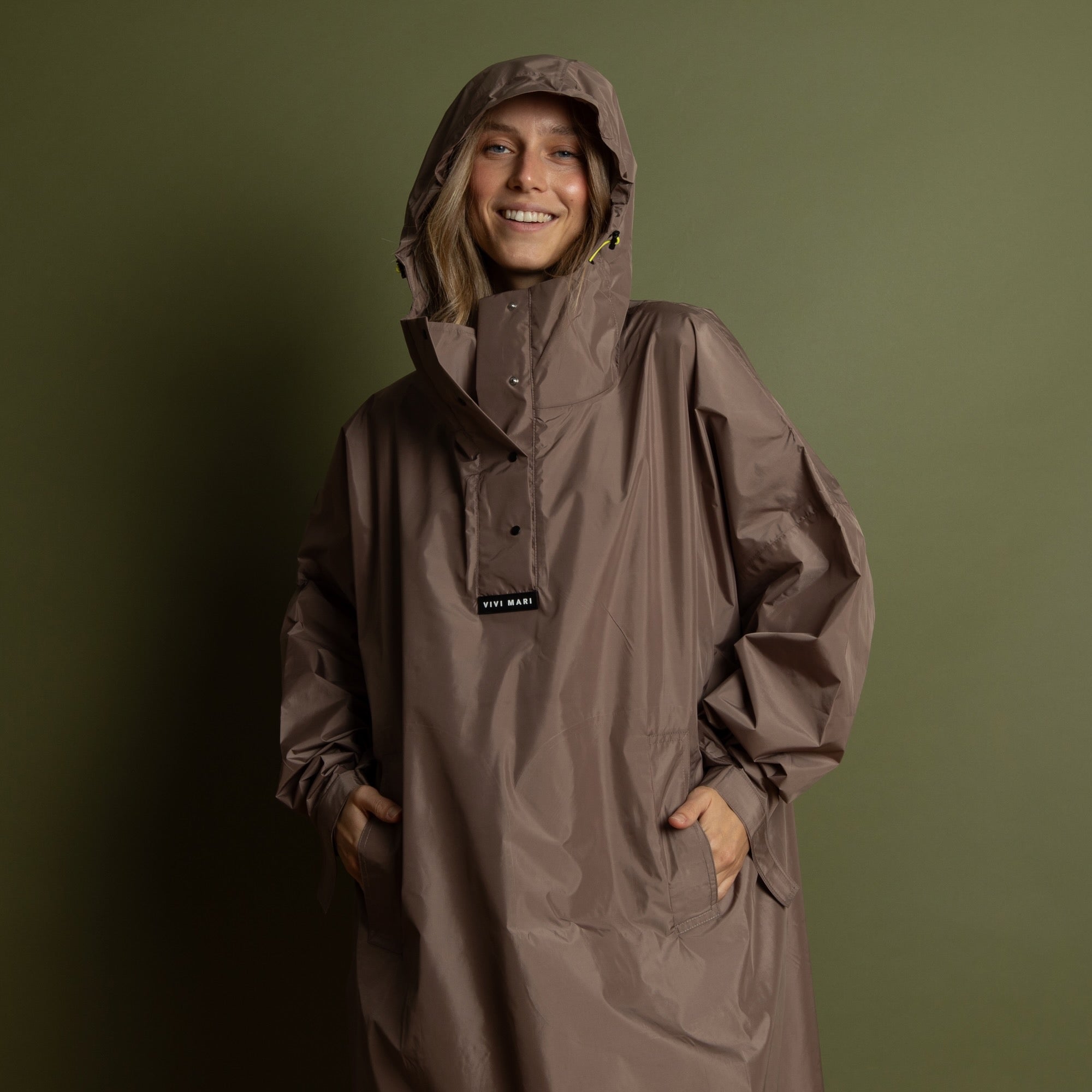 Recycled Rain Poncho - dark mushroom